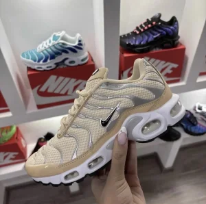 nike tn decije gratis parfem + besplatna dostava