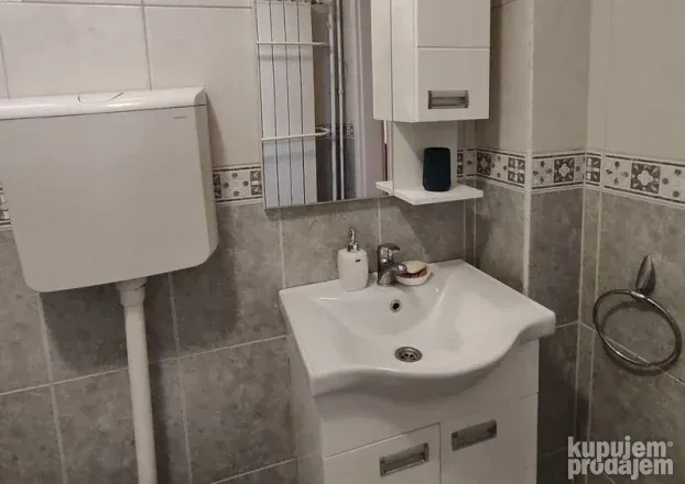 Kej, trosoban, 73m2