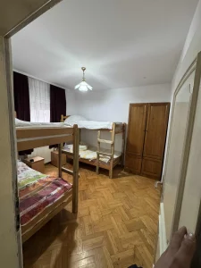 Krnjača, 5+ petosobna, 300 m²