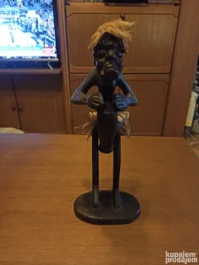 Drvena skulptura - totem