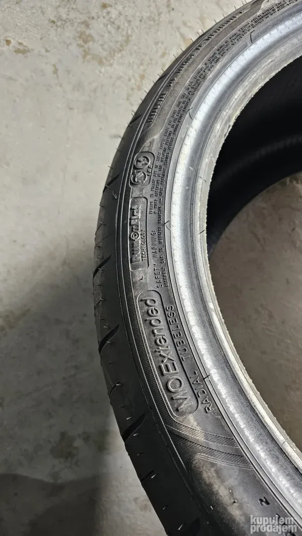 nove letnje gume 275/35 r 20 i 245/40 r 20 goodyear runflat