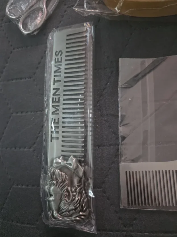 Set za negu brade, oprema za bradu, češalj, četka