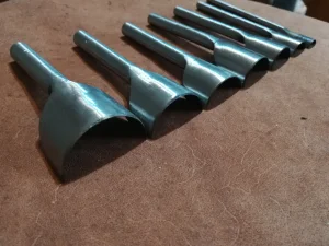 Saracki alat za polukruzno odsecanje