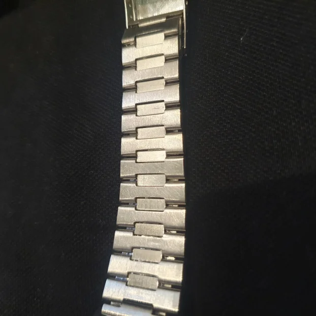 Casio 95qr-33 retro vintage iz 1977. godine digitalni LCD