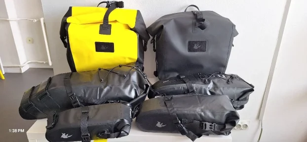 Nove vrhunske profi bisage Rhinowalk 25 l retko u ponudi