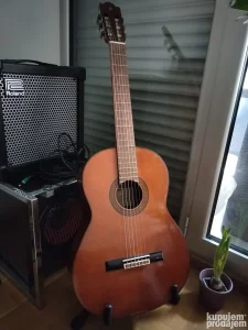 Yamaha G-230 classical guitar 78 ,s - VRHUNSKA