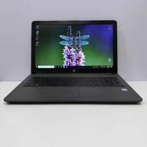 HP Laptop 250 G6 i3 6006U 4GB Ram 128GB SSD 15,6" HD