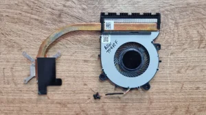 ASUS VivoBook Flip 14 TP412 kuler sa hladnjakom