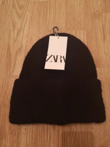 Zara kapa original