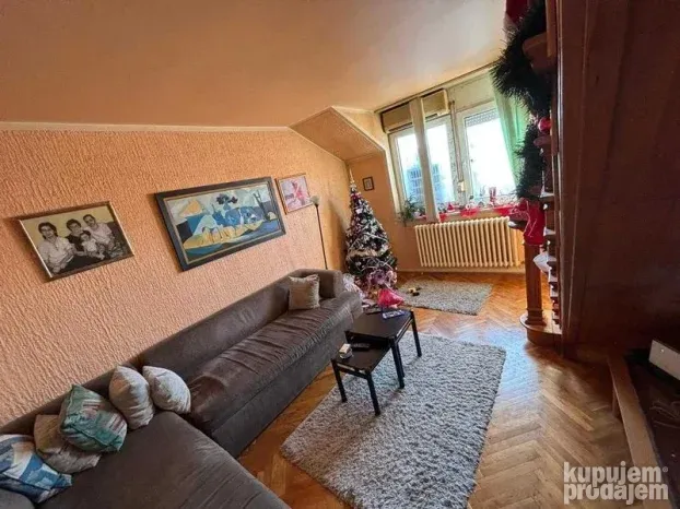 Dvosoban stan 47m2, Novo Naselje