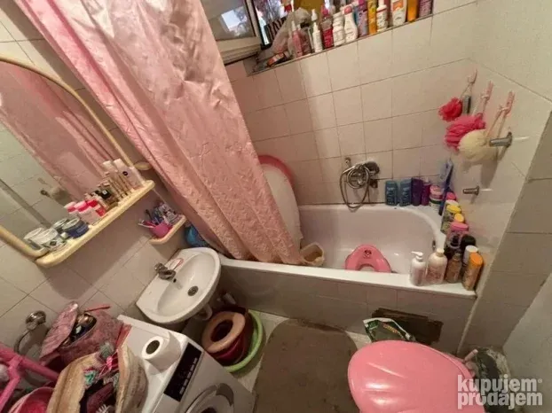 Dvosoban stan 47m2, Novo Naselje