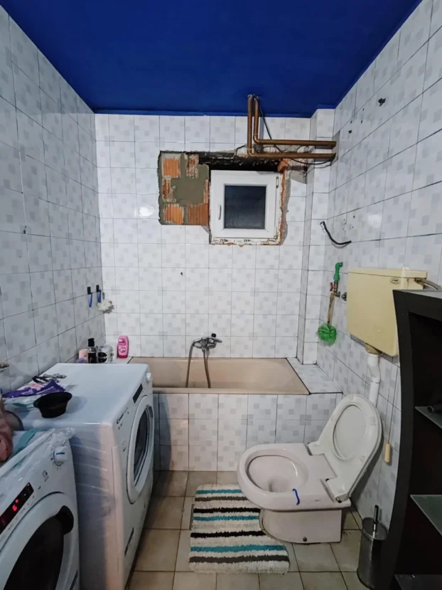 Gipsarski i molerski radovi.Adaptacija i uređenje enterijera