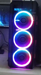 Kompjuter/LUX GAMING/ i7 8700/ 16G/ RX 6700 10Gb/ Garancija!