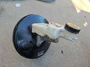 Vakum bure i cilindar ford focus mk2.5 1.6 benzin