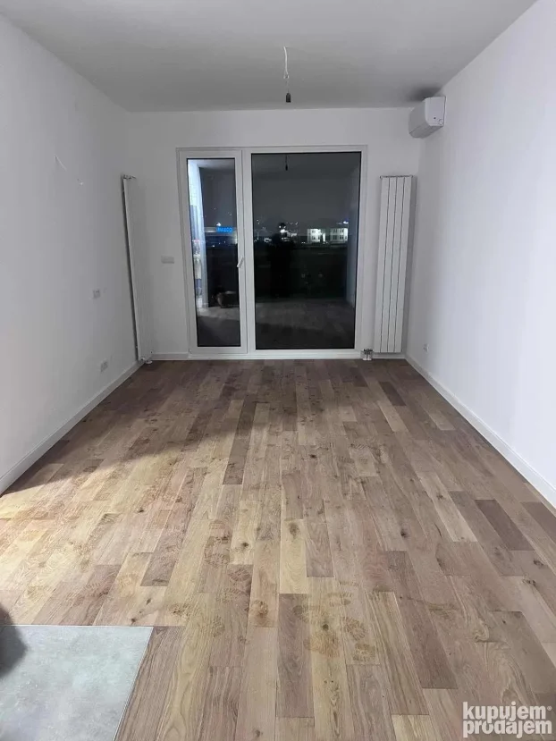 Miodraga Vlajica Šuke, Kragujevac, Bubanj, 3.0 trosoban, 106 m²