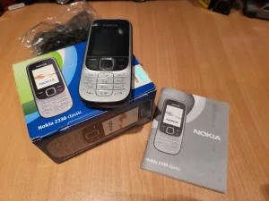 Nokia 2330 SIM FREE sa kutijom