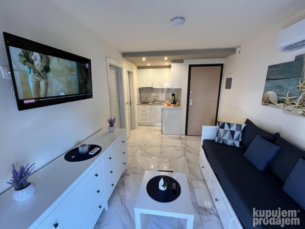 Izdajem Nov Apartman u Paraliji Paralia Katerini Hermes Sara