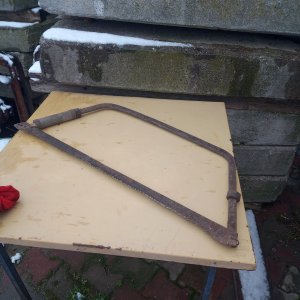 Stara ručna testera