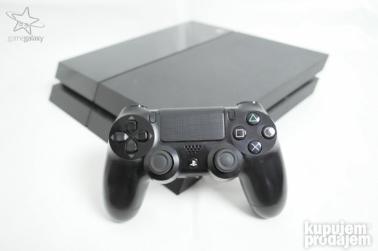 Playstation 4 / 500GB / 1 Džojstik / Red Dead Redemption 2
