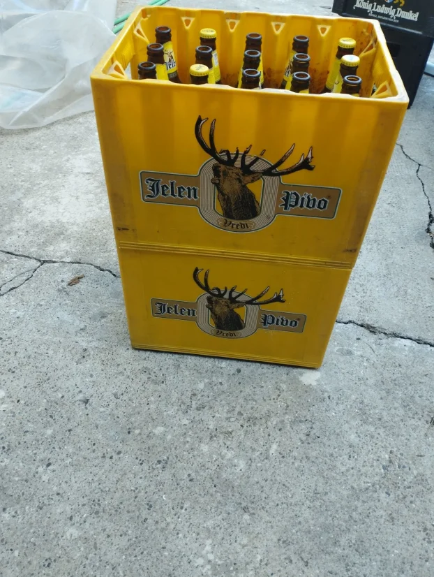 Ambalaža za pivo Nikšićko Jelen Lav Staropramen