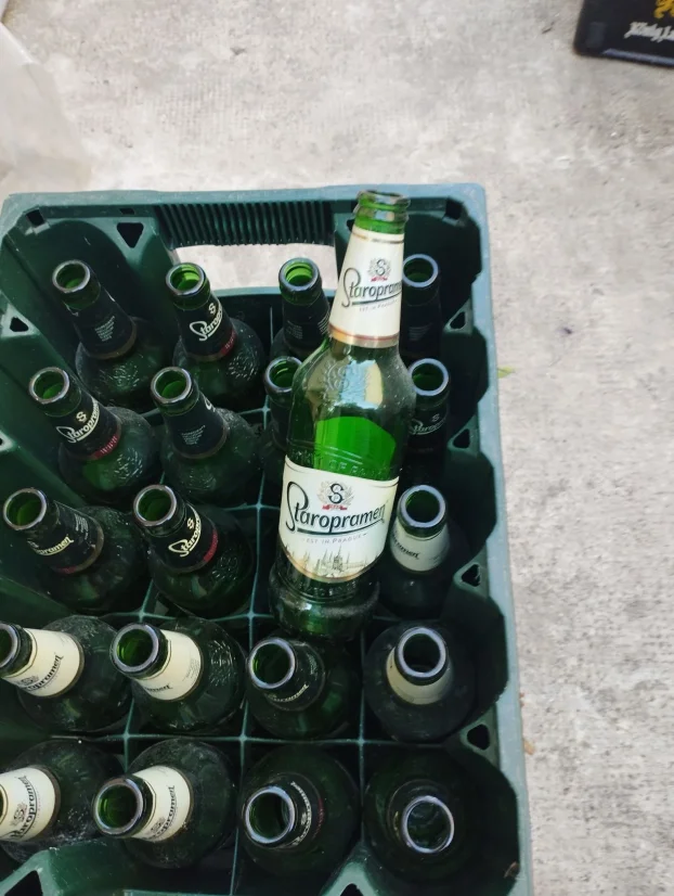 Ambalaža za pivo Nikšićko Jelen Lav Staropramen