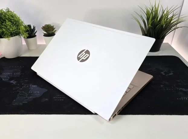 Laptop HP Pavilion 14 i5 8th/16GB/256GB NVMe/MX150/14" FHD