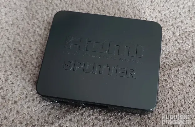 HDMI splitter