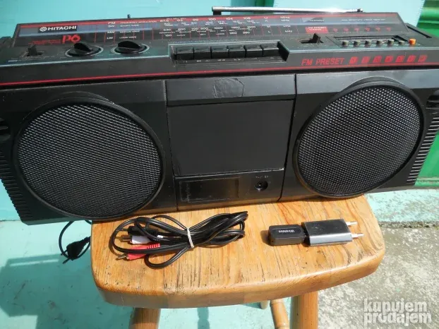 blutut poklon hitachi aux pojacalo i radio snazan
