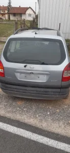 Gepek vrata z163 zafira a