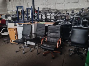 Stolice i stolovi radni pisaći POLOVNO i POVOLJNO