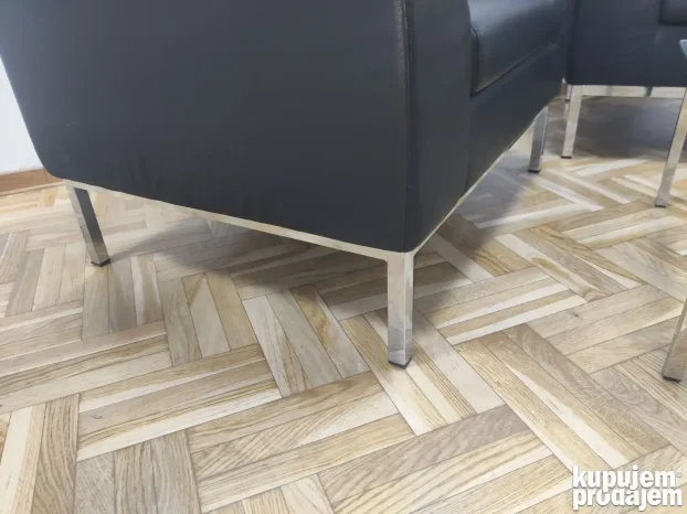 Kozne fotelje + stocic