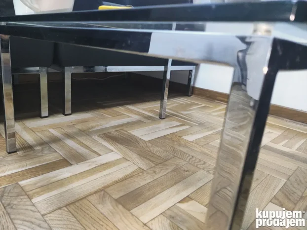 Kozne fotelje + stocic