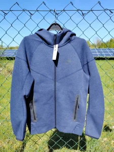 Nike Tech Fleece marine blue S velicina