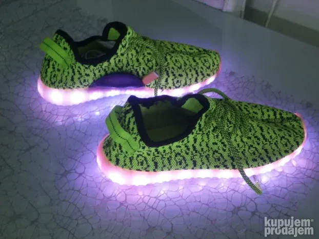LED svetleće patike ZELENE plitke br.39 unisex