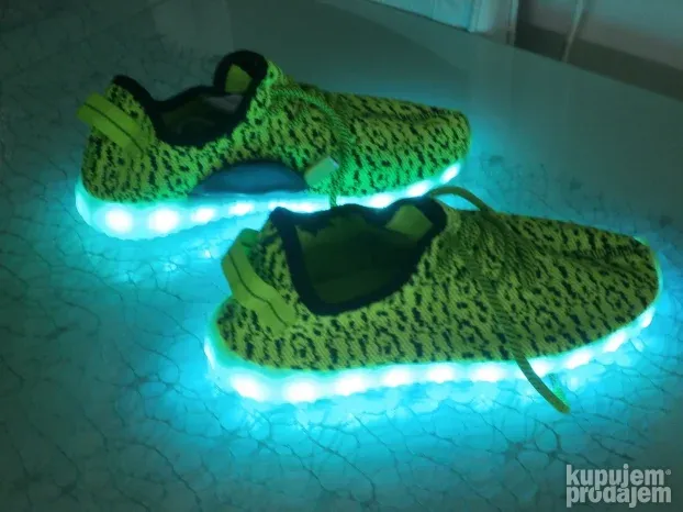 LED svetleće patike ZELENE plitke br.39 unisex
