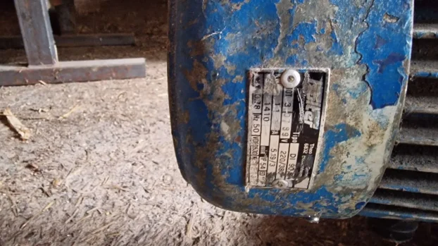 Vakum pumpa trofazna