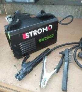 Stromo 250a aparat za zavarivanje sa displejem NOVO