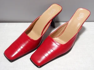 Kožne elegantne papuče OLIP DONNA veličine 39 KAO NOVE