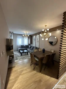 Kragujevac, Erdoglija, 4.0 četvorosoban, 75 m²