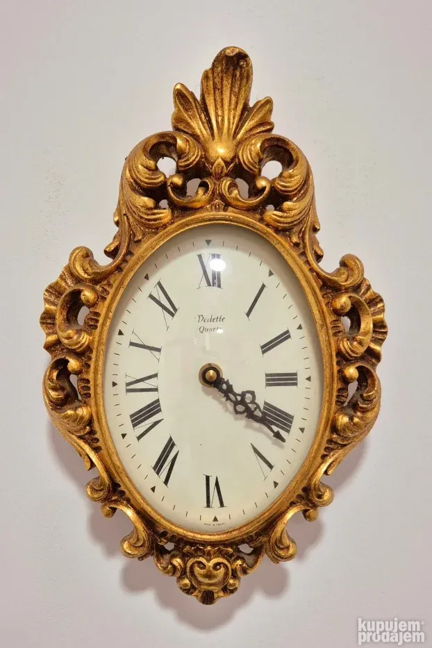 Prelep star pozlaceni zidni sat Luj XV stil