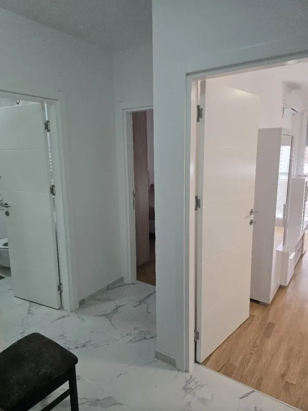 Ljubomira Romica, Loznica, Lagator, 1.5 jednoiposoban, 44 m²