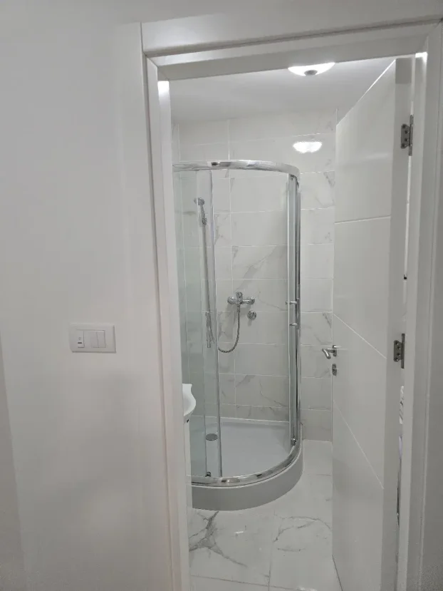 Ljubomira Romica, Loznica, Lagator, 1.5 jednoiposoban, 44 m²