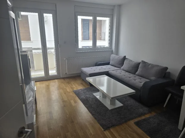 Ljubomira Romica, Loznica, Lagator, 1.5 jednoiposoban, 44 m²