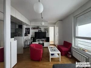 Blok 67, 0.5 garsonjera, 31 m²