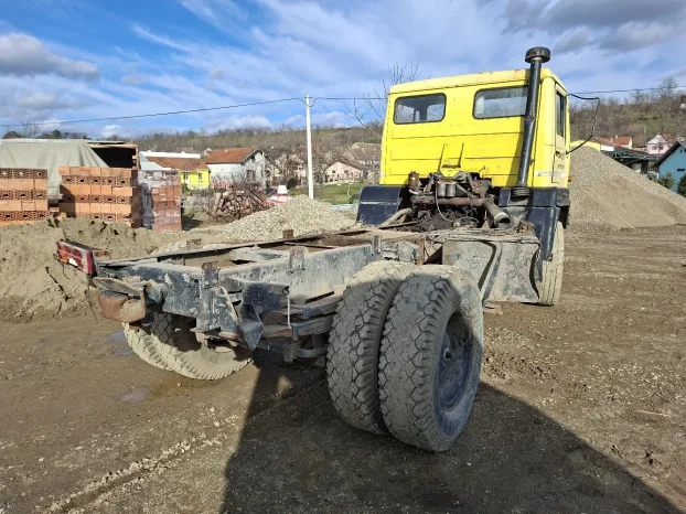 Tam 190 delovi