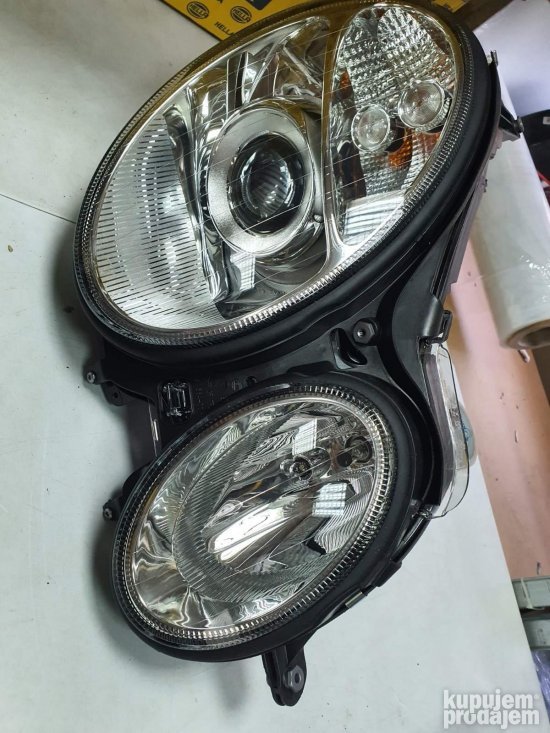 Far za Mercedes Benz E Klase D2S/H7, H7, W5W - Hella