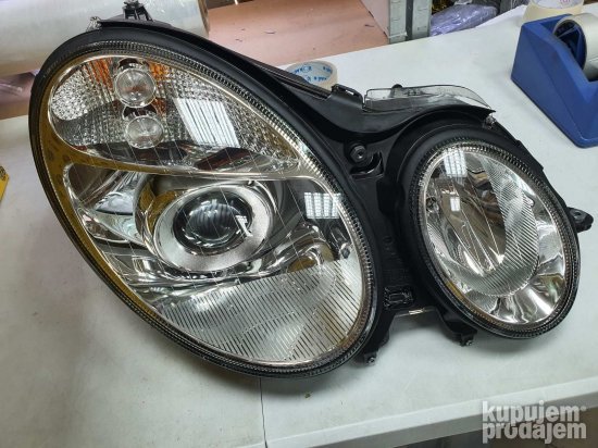 Far za Mercedes Benz E Klase D2S/H7, H7, W5W - Hella
