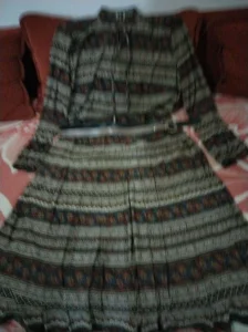 ženska haljina dug rukav broj 44 Nemačka