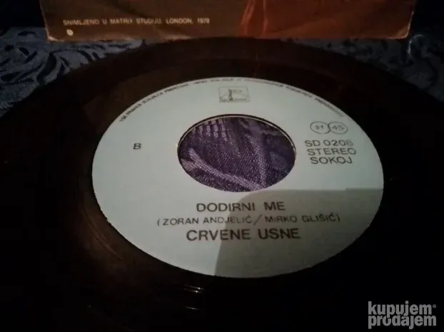 Crvene Usne -  Crvene Usne