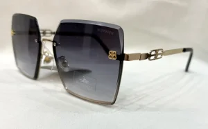 Burberry  Zenske Naocare Model 5 Tamno crne i Svetlije Crne